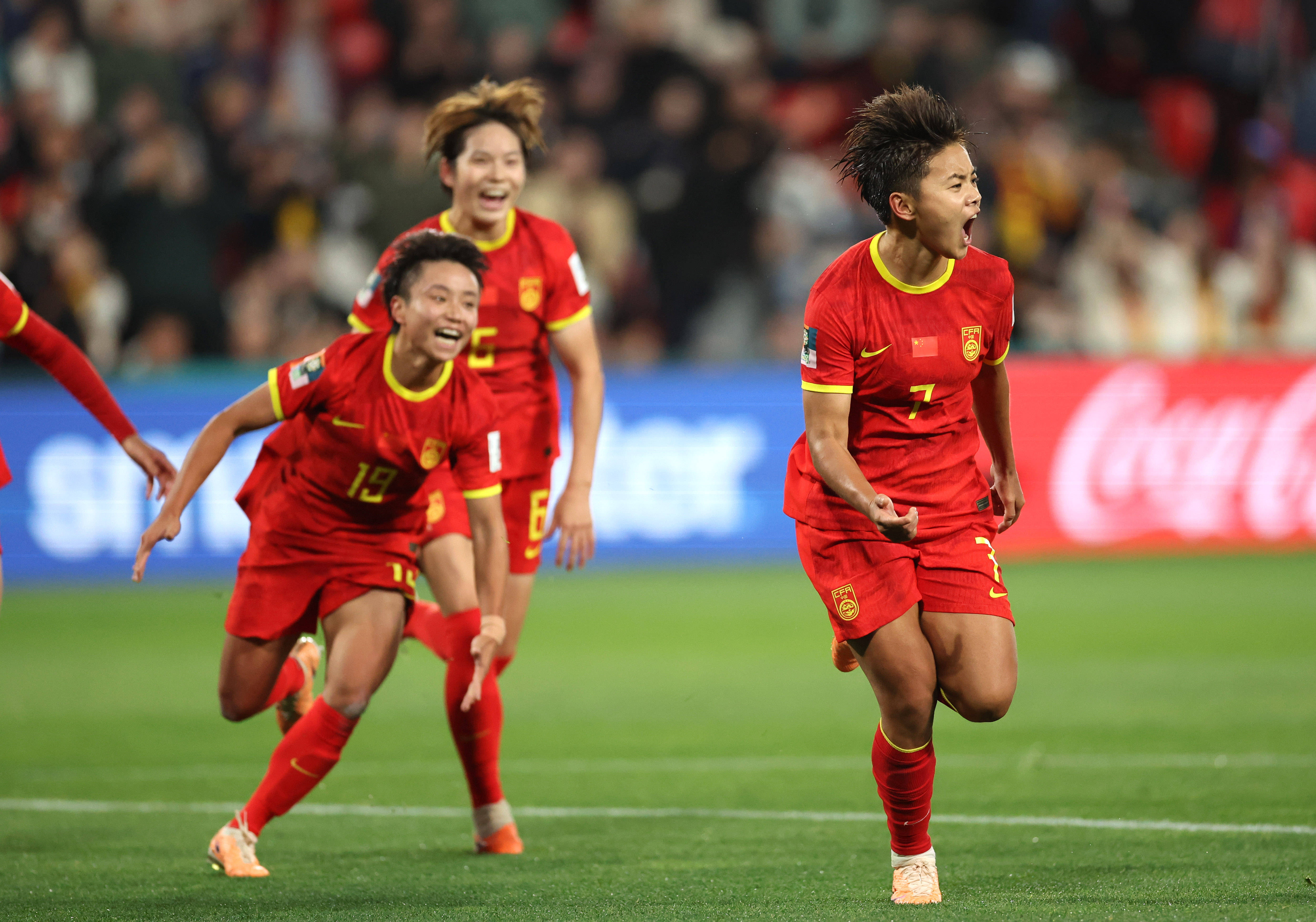 开云体育官网app-女足友谊赛中，中国队全力以赴的简单介绍